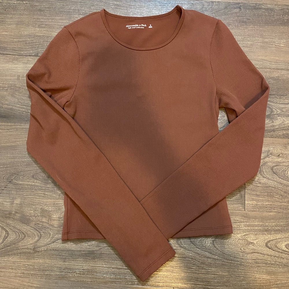 Abercrombie and Fitch Top